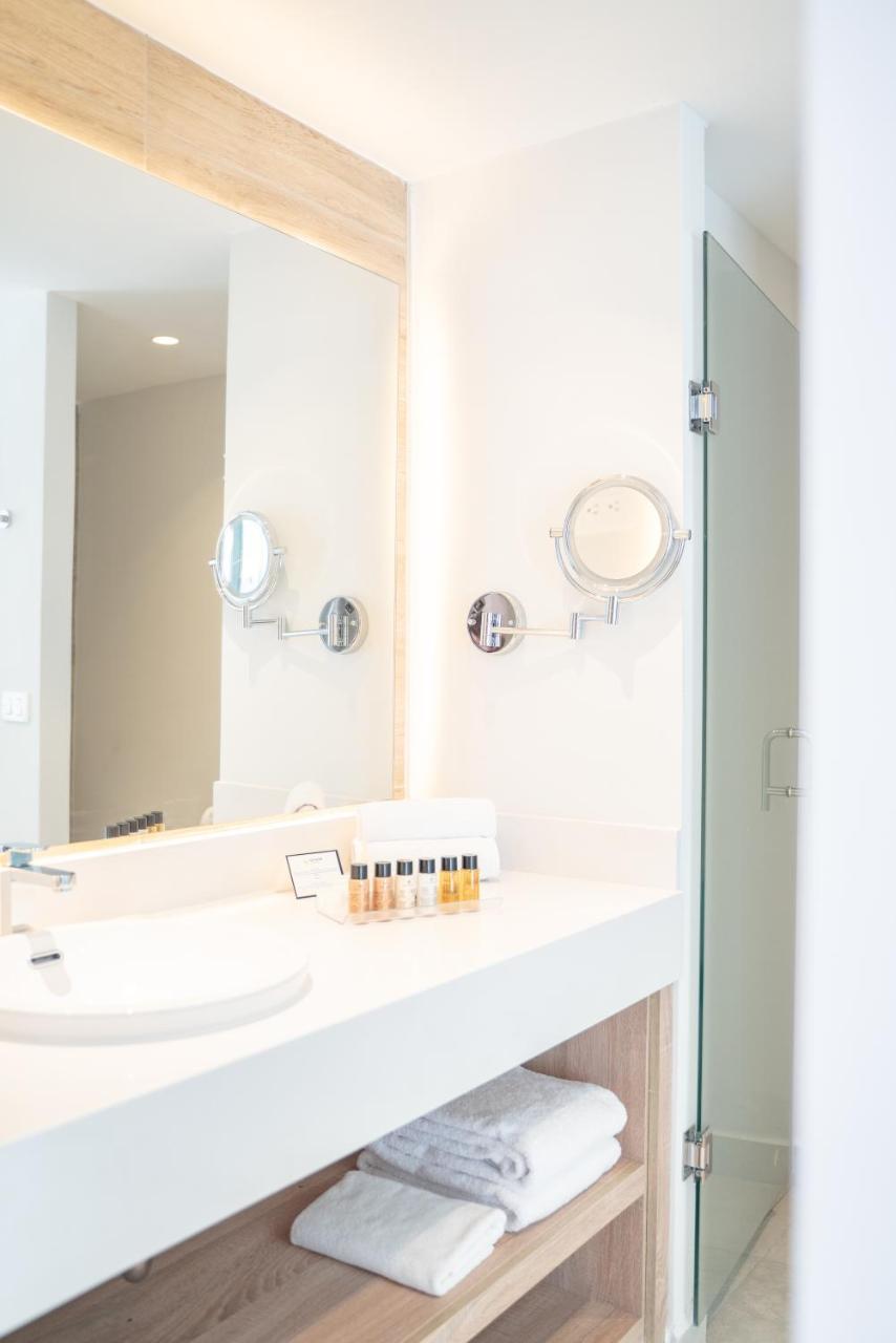 Senator Luxury Junior Suite