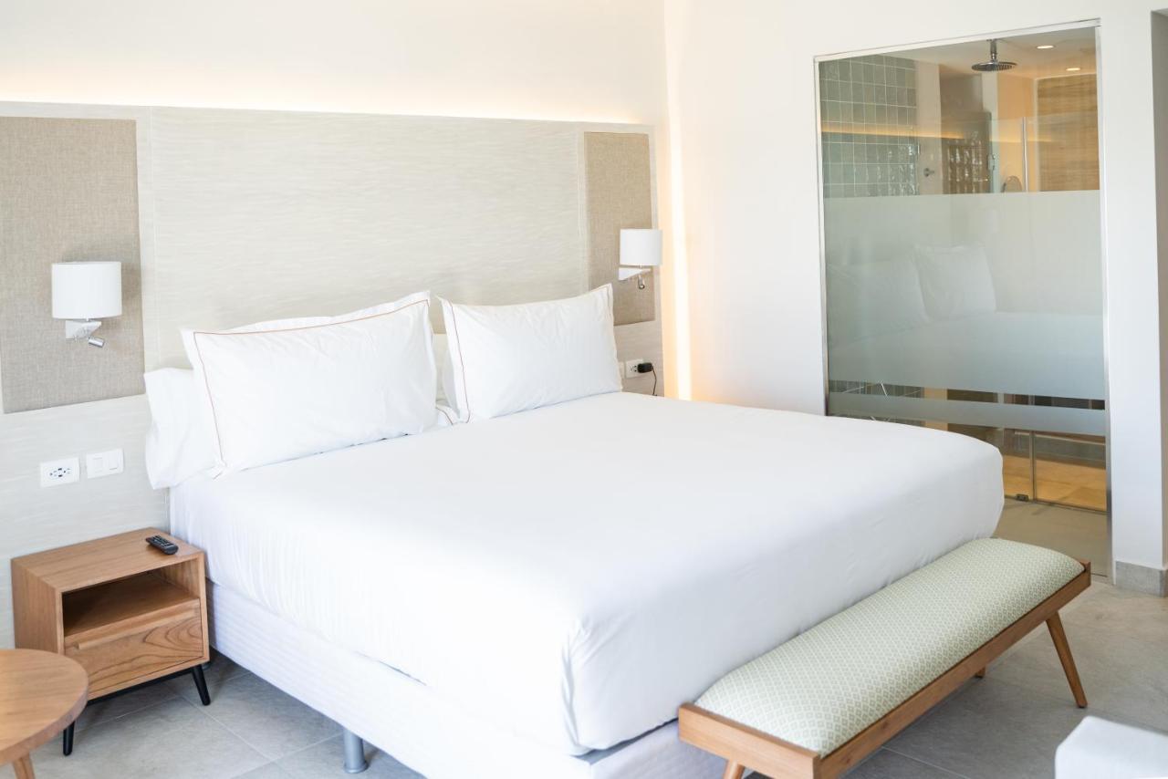 Senator Luxury Junior Suite